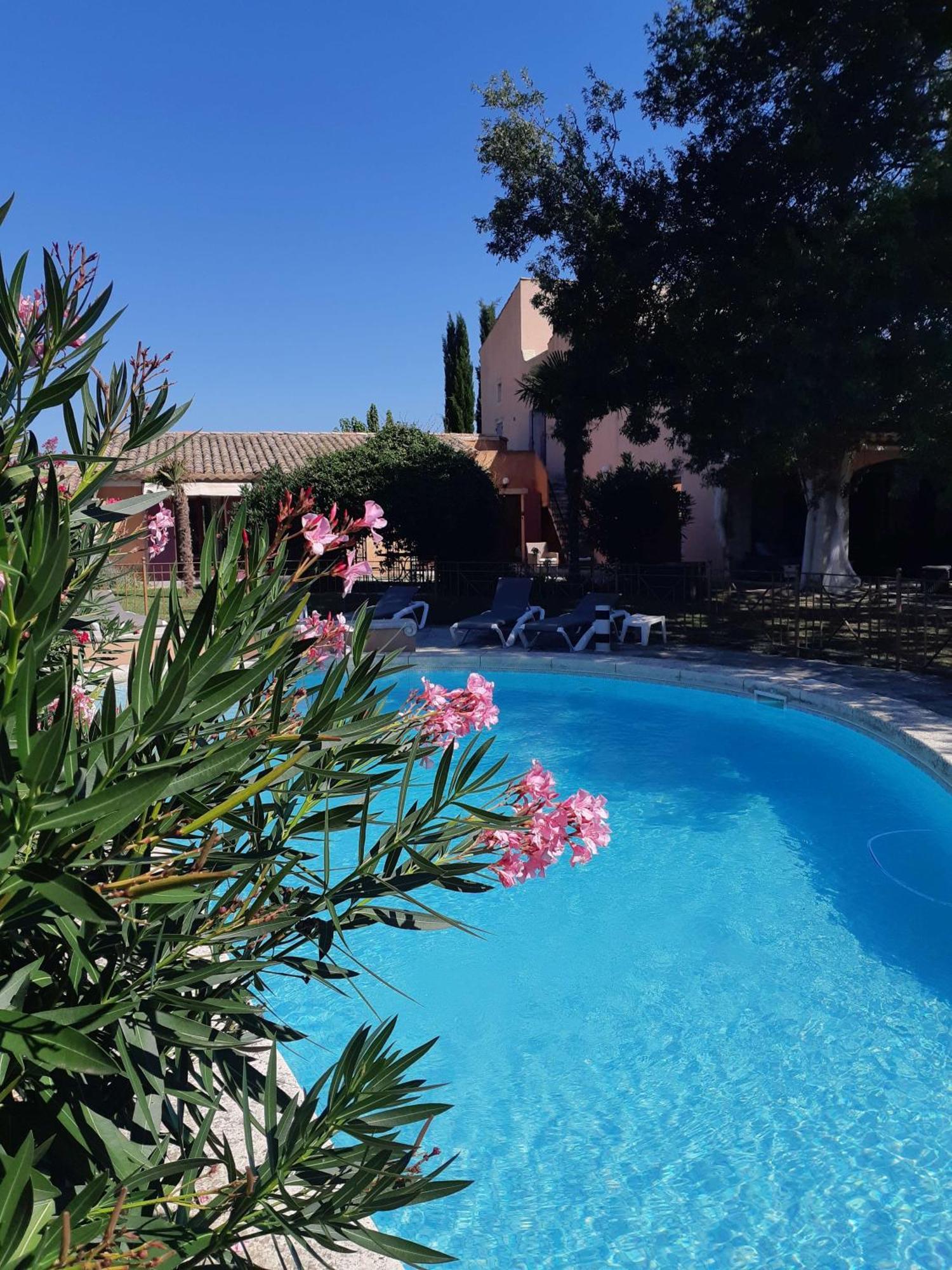 Chambres D'Hotes, B&B La Musardiere Alba-la-Romaine Kültér fotó